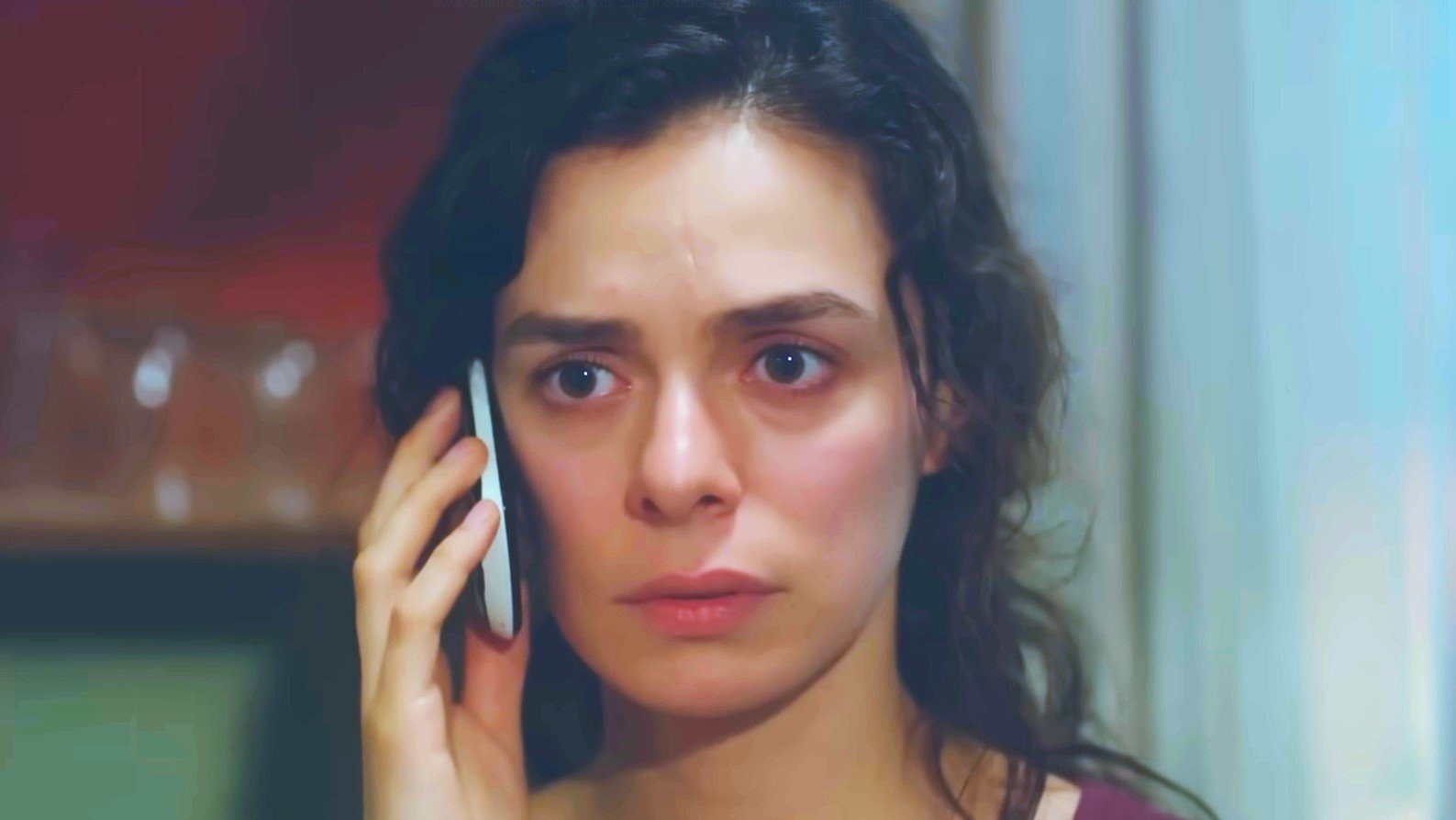 Bahar scopre che l'amante di Sarp è Şirin, La forza di una donna - riassunto puntata 20